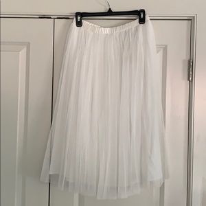 White Tulle bridal skirt